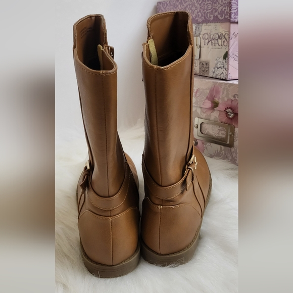 The Children's Place girl brown boots size 11 - Picture 8 of 9
